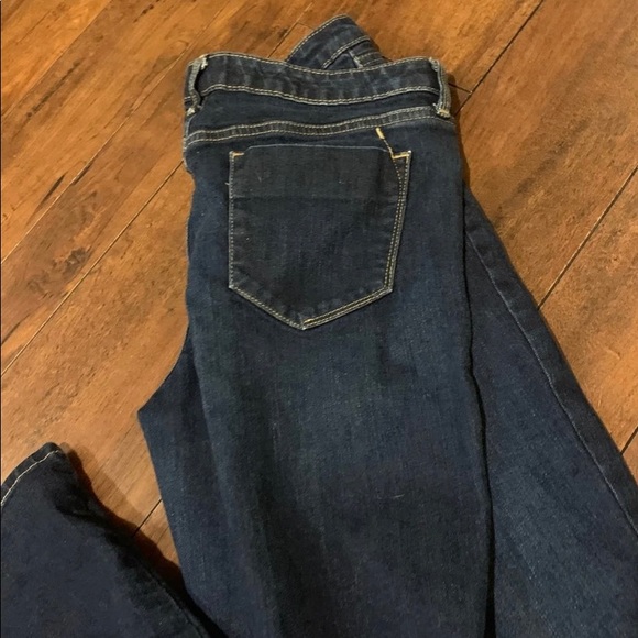 Women’s Jeans - Picture 2 of 2
